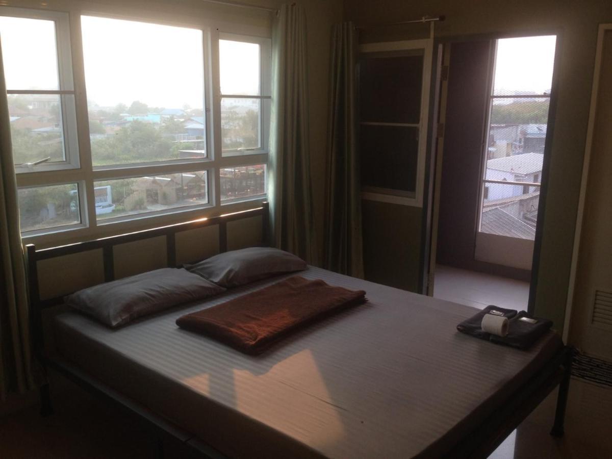 Kim Casa Ξενοδοχείο Nakhon Sawan Εξωτερικό φωτογραφία
